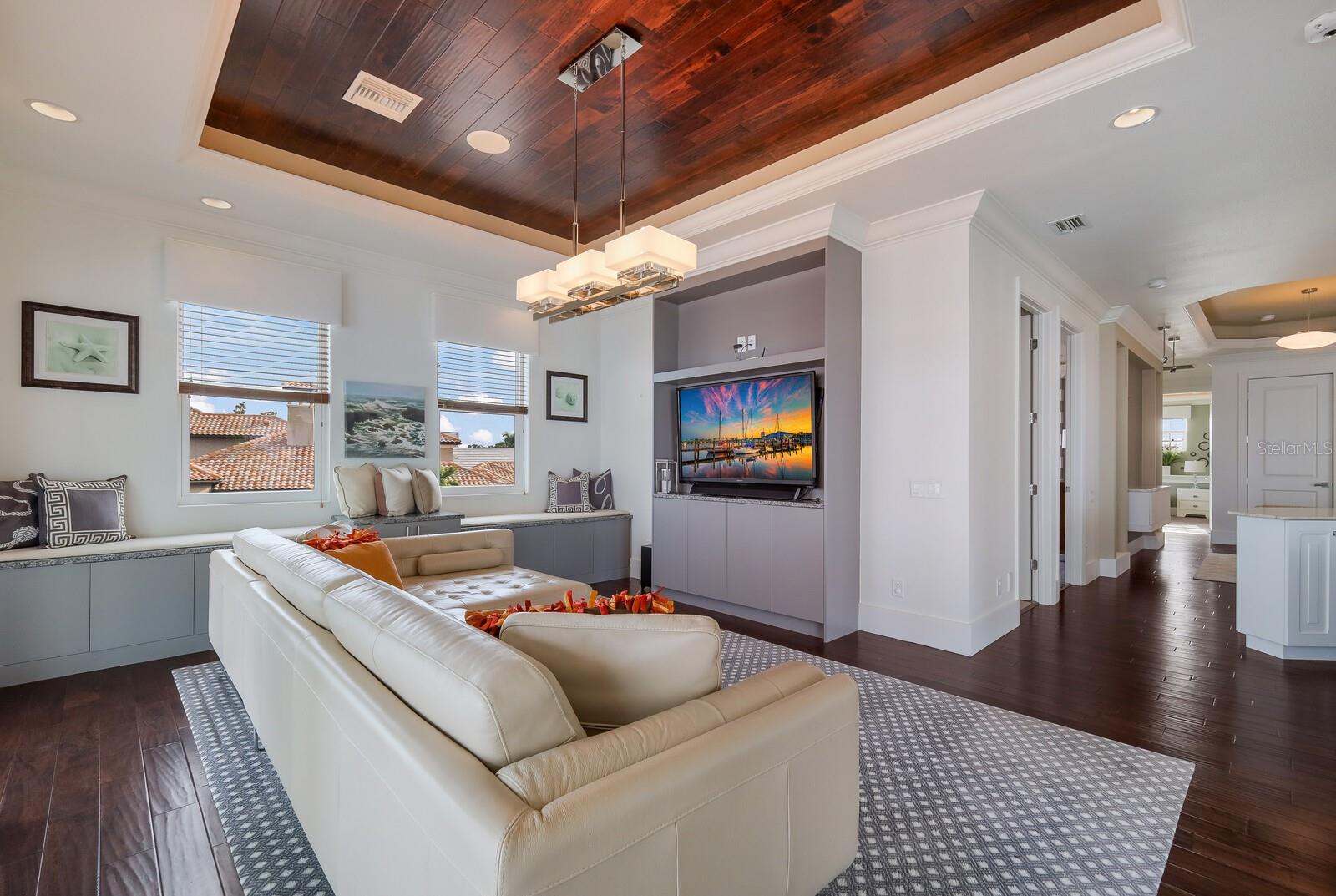 THE RESERVE AT HARBOUR WALK - Residential