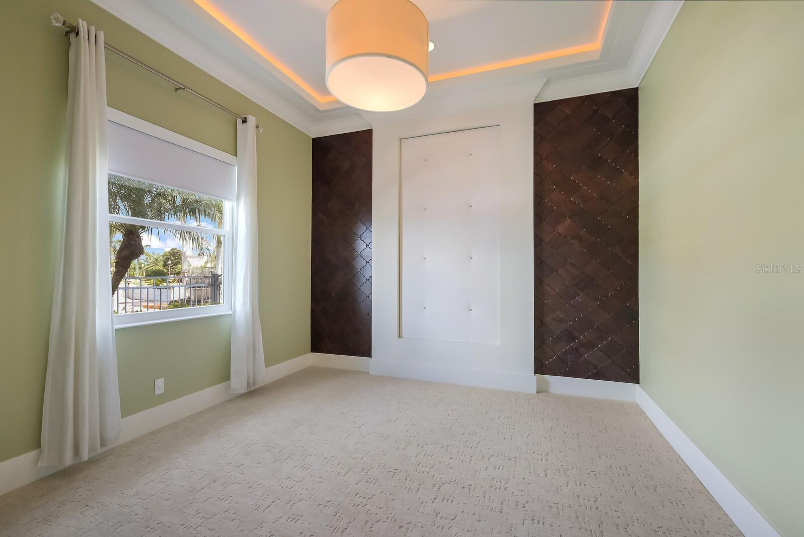 THE RESERVE AT HARBOUR WALK - Residential