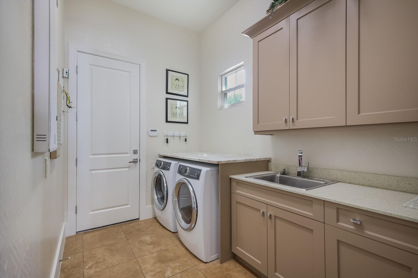 THE RESERVE AT HARBOUR WALK - Residential