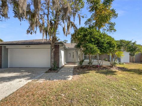 Photo of 831 Haulover Drive, Altamonte Springs, FL 32714 (MLS # O6364244)