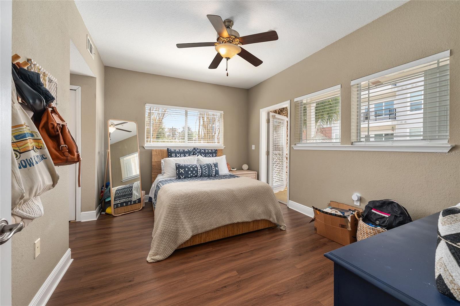 NANTUCKET WALK CONDO - Residential