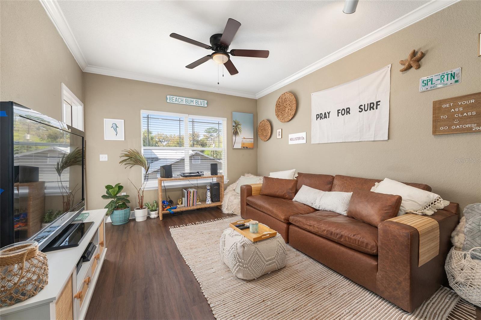 NANTUCKET WALK CONDO - Residential