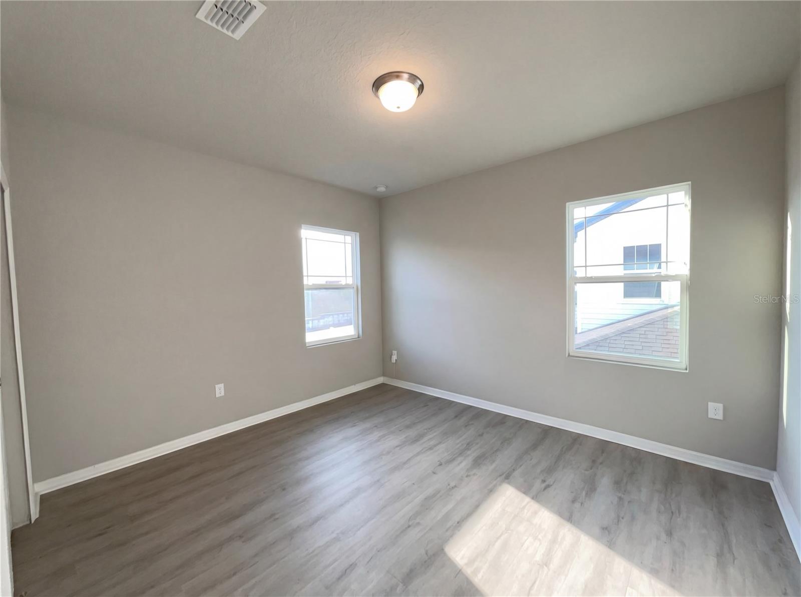 VILLAGES AT MINNEOLA HILLS - Residential