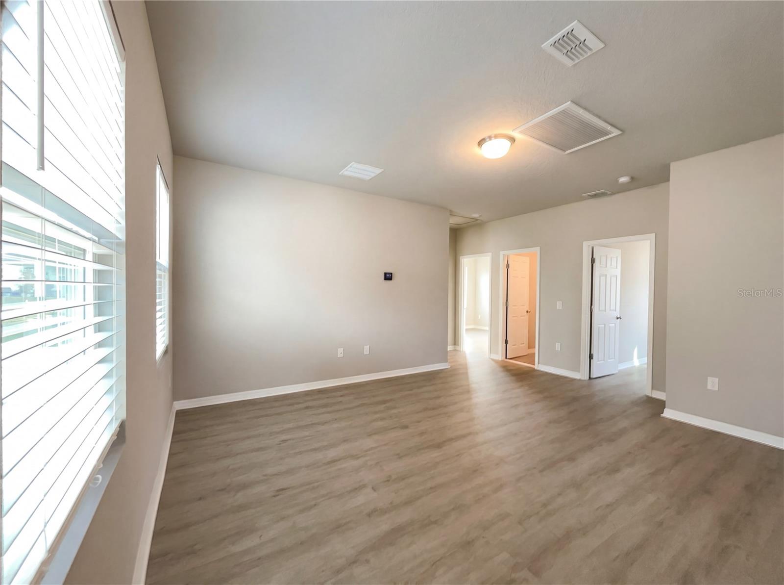 VILLAGES AT MINNEOLA HILLS - Residential