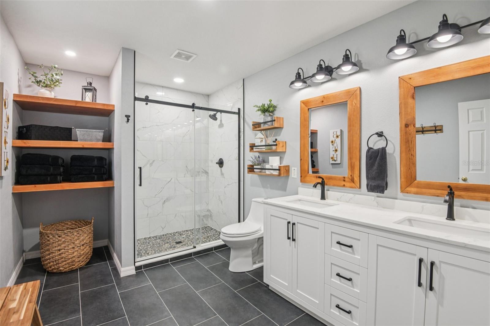 TIERRA DEL SOL PH 01 - Residential