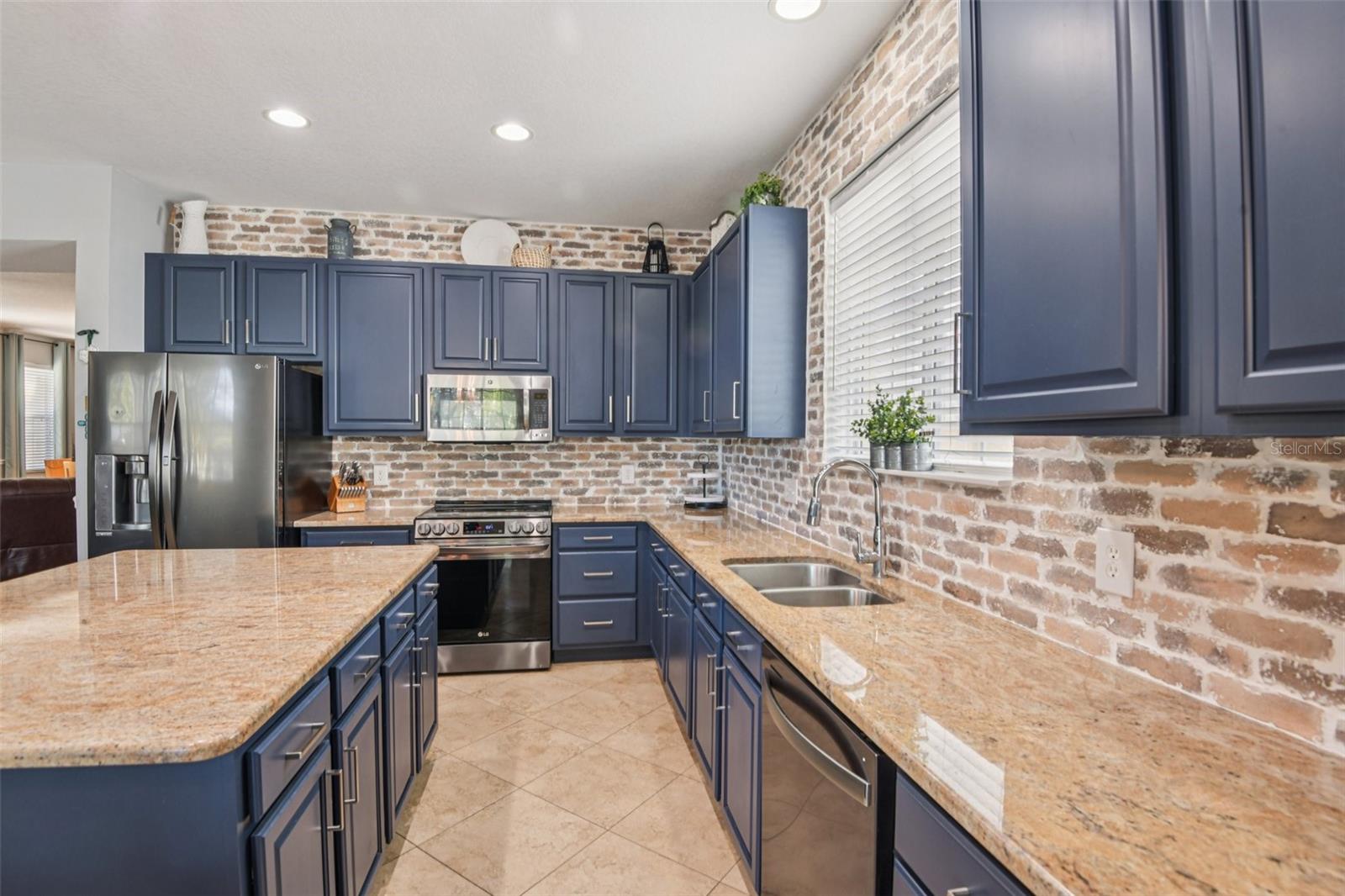 TIERRA DEL SOL PH 01 - Residential