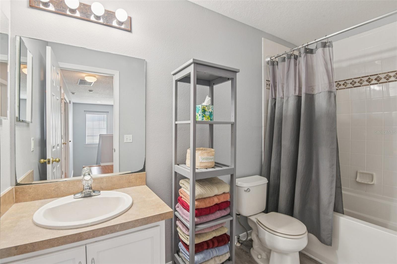 TIERRA DEL SOL PH 01 - Residential