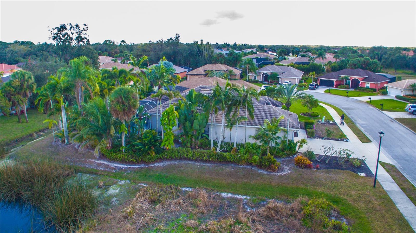 BLUE HERON POND - Residential