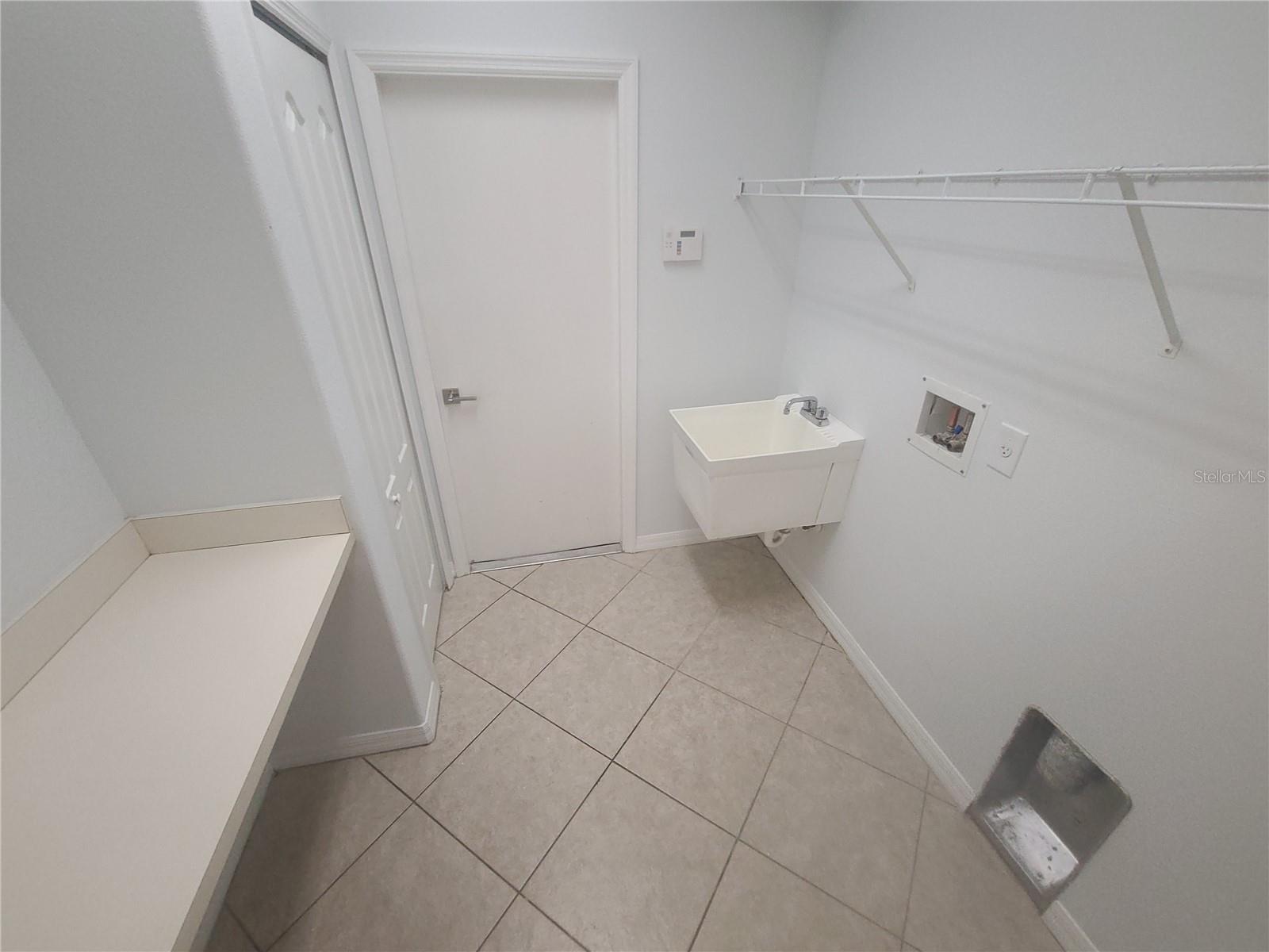 BLUE HERON POND - Residential