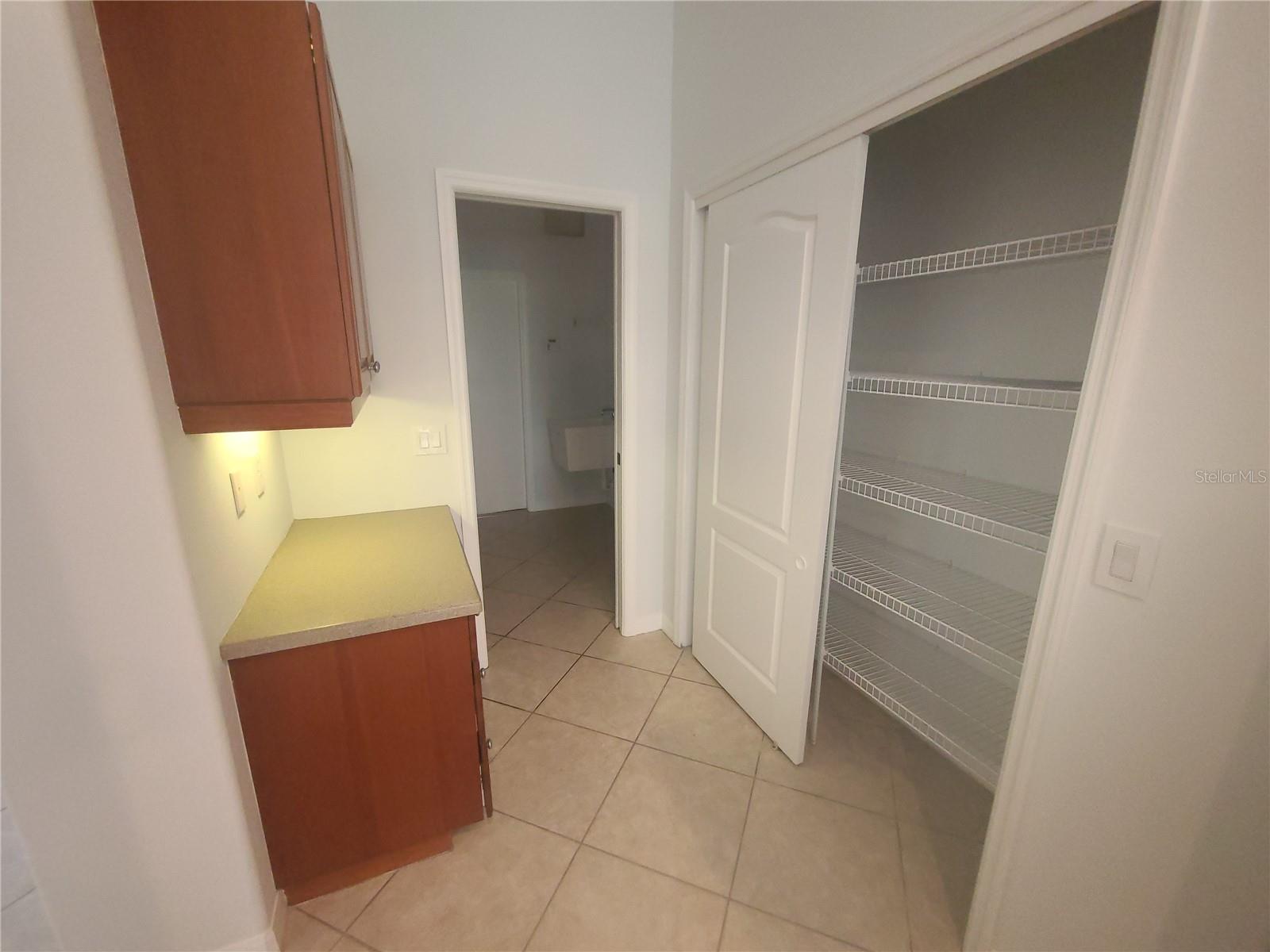 BLUE HERON POND - Residential