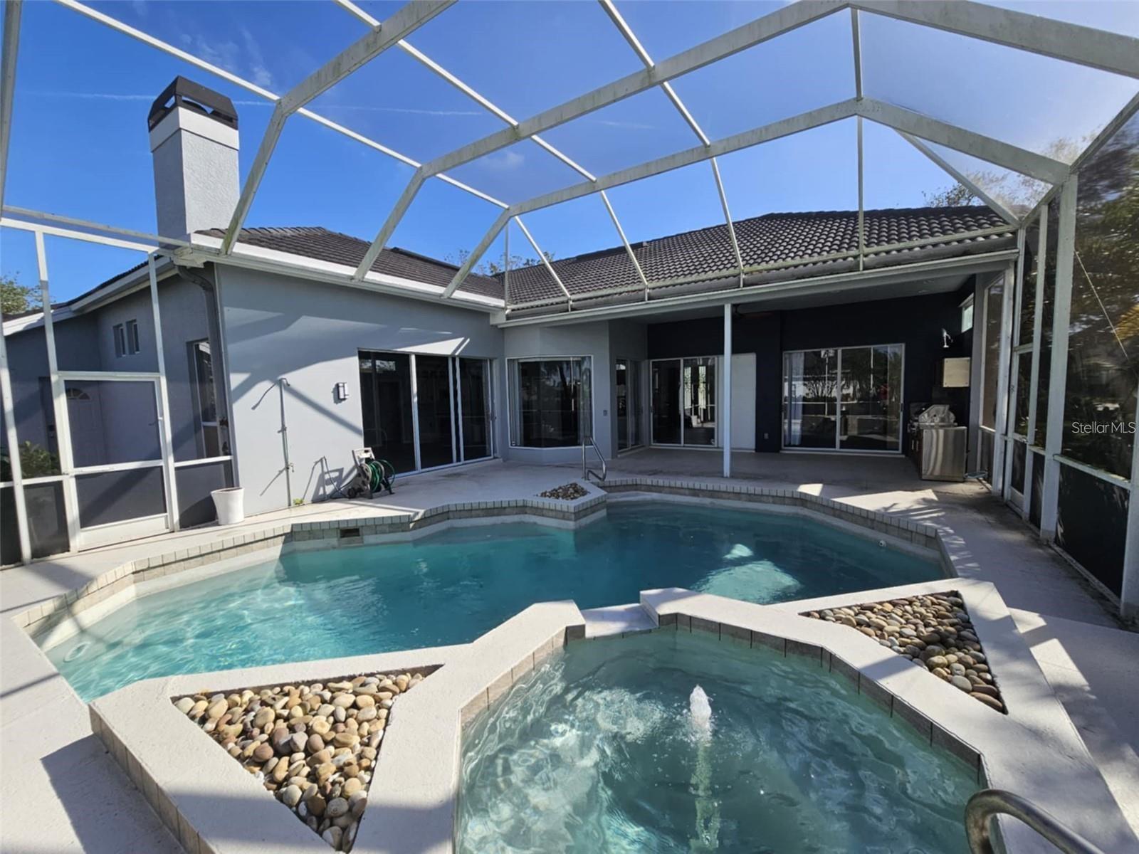RIVER CLUB SOUTH SUBPHASE I - Residential Lease