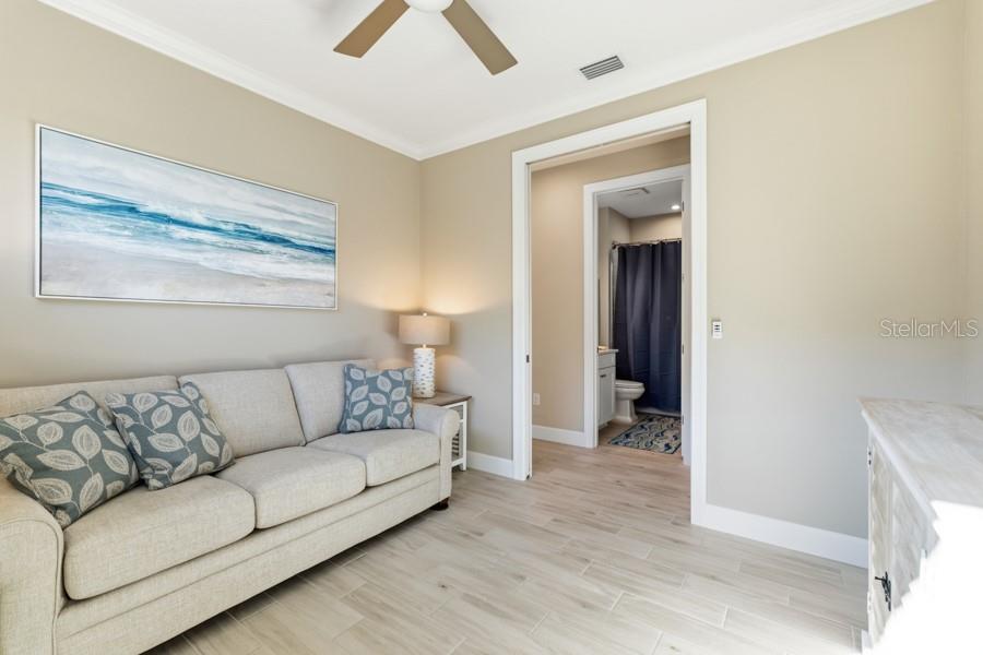 AZARIO ESPLANADE PH II SUBPH C-O - Residential