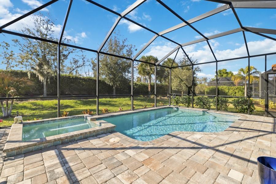 AZARIO ESPLANADE PH II SUBPH C-O - Residential