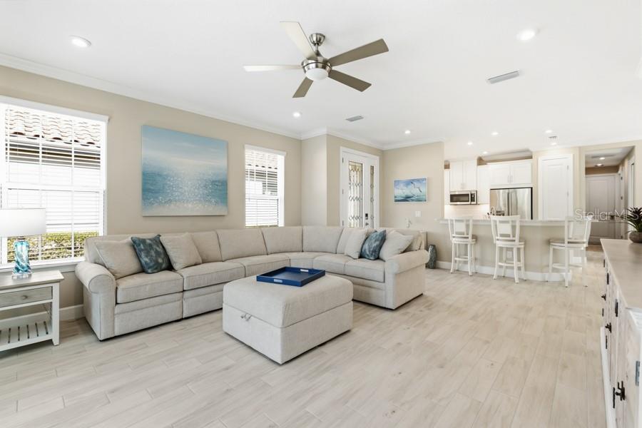 AZARIO ESPLANADE PH II SUBPH C-O - Residential