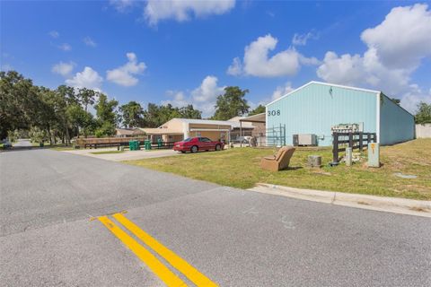 Tiny photo for 306 N Iona Avenue, Fruitland Park, FL 34731 (MLS # G5105012)