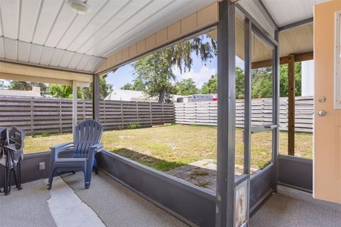 Tiny photo for 306 N Iona Avenue, Fruitland Park, FL 34731 (MLS # G5105012)
