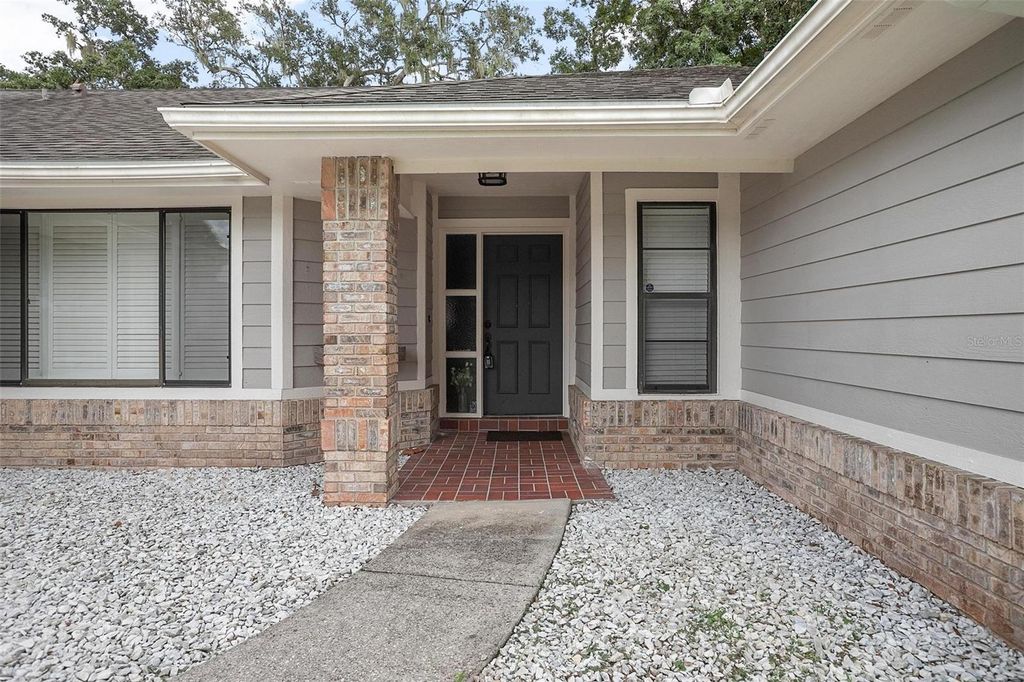 Photo of 679 N Endeavour Drive, Winter Springs, FL 32708 (MLS # V4944909)