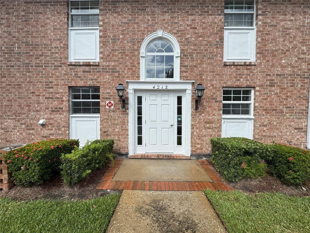 Photo of Orlando, FL 32803 (MLS # S5135939)