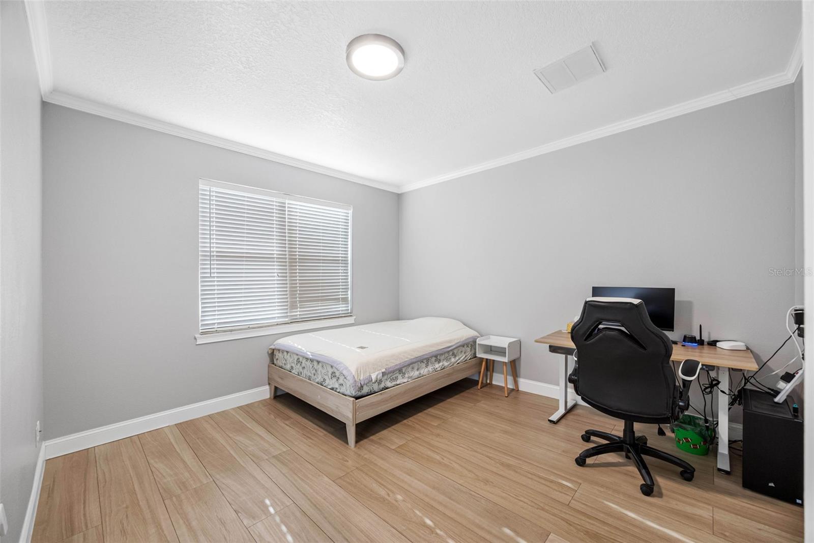 ALTA VISTA SUB - Residential Lease