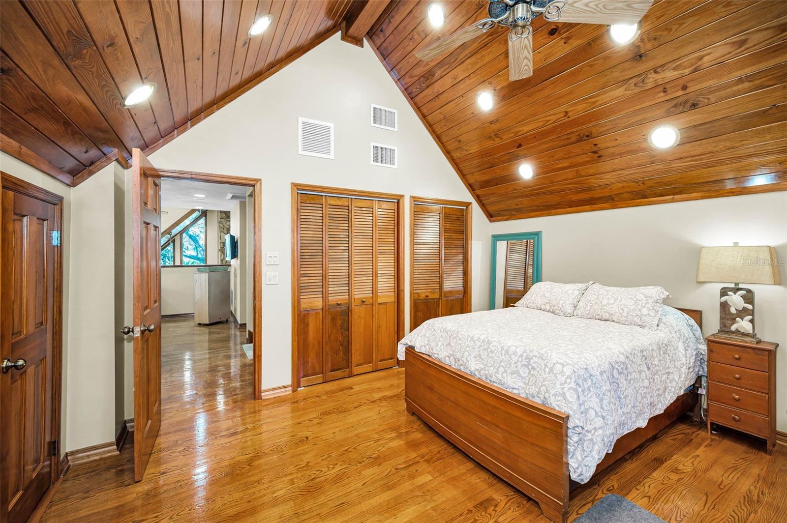 WHITNEY FARMS - Residential