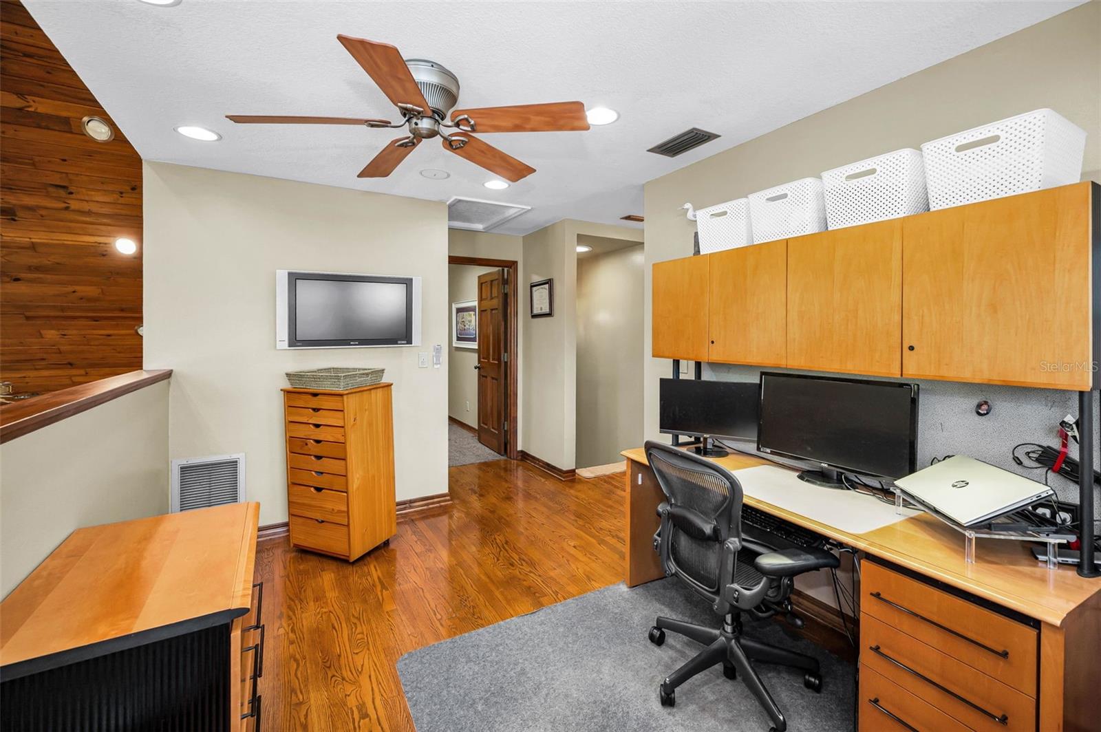 WHITNEY FARMS - Residential