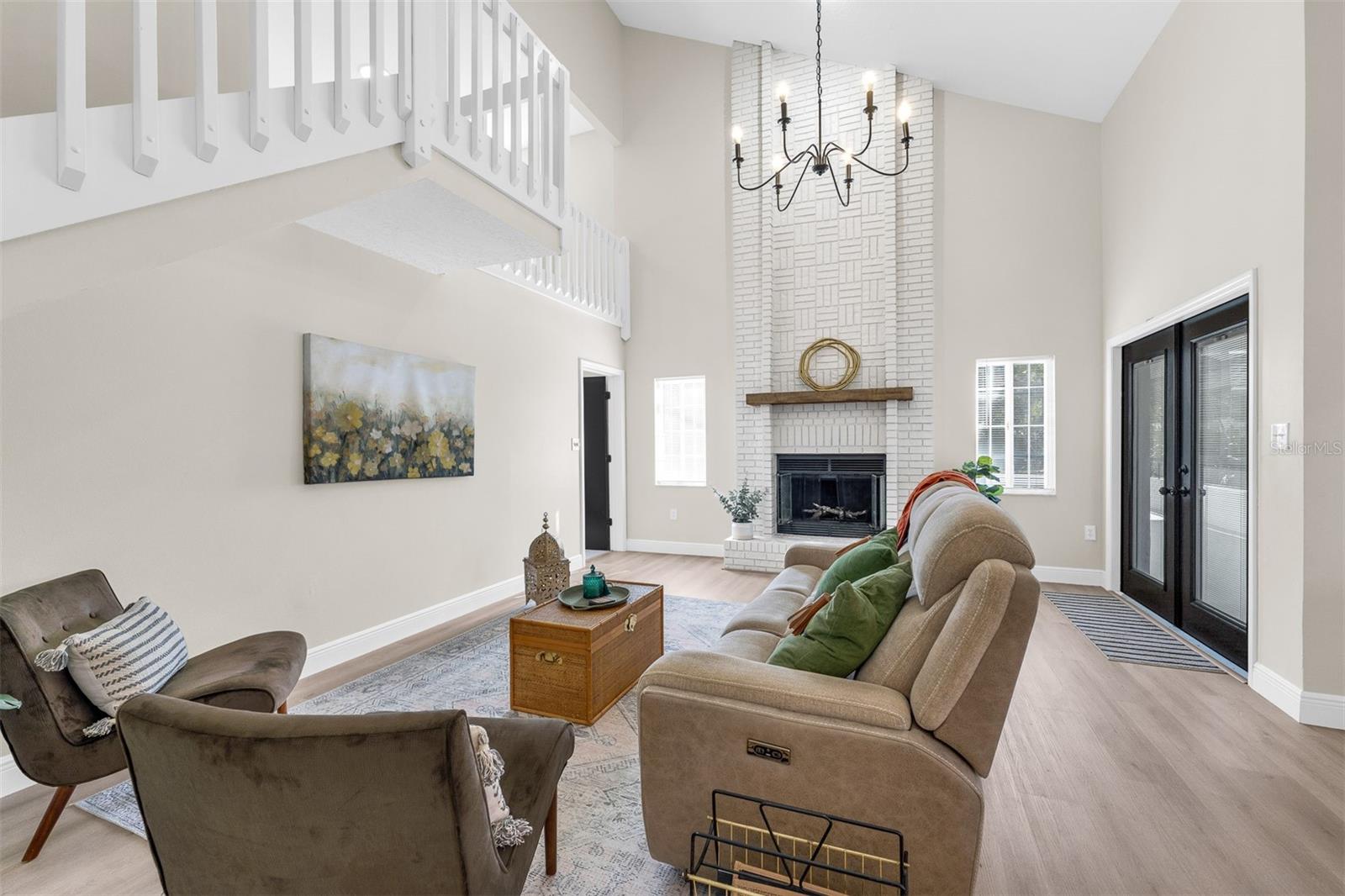 LINDA GLEN ESTATES - Residential