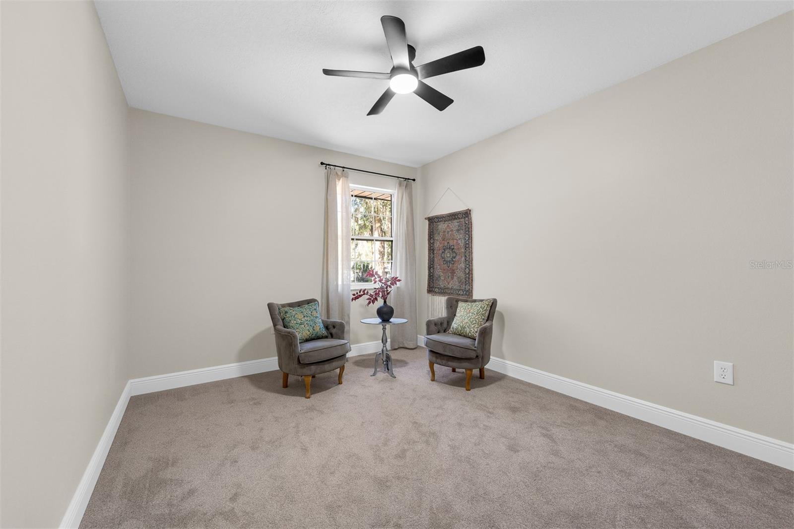 LINDA GLEN ESTATES - Residential