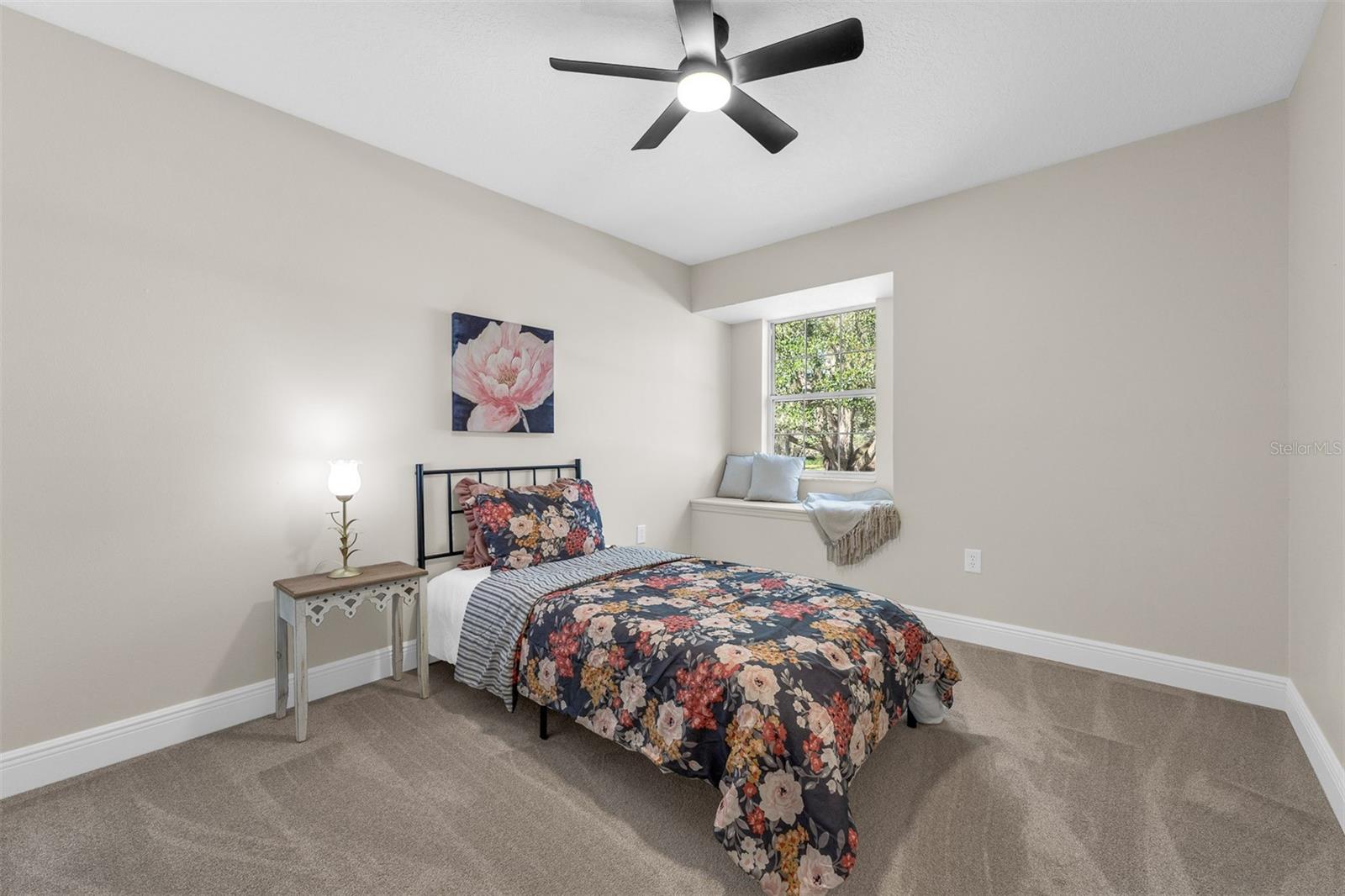 LINDA GLEN ESTATES - Residential