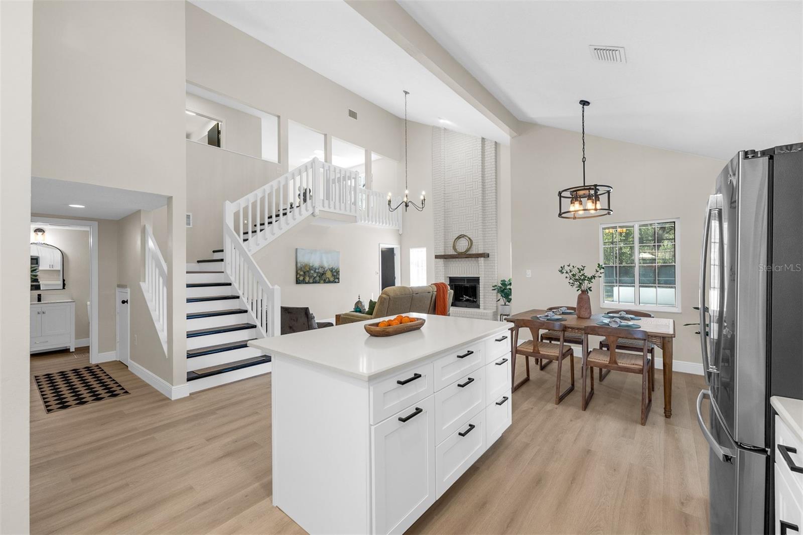 LINDA GLEN ESTATES - Residential