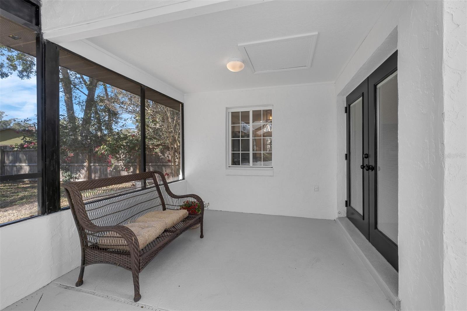 LINDA GLEN ESTATES - Residential