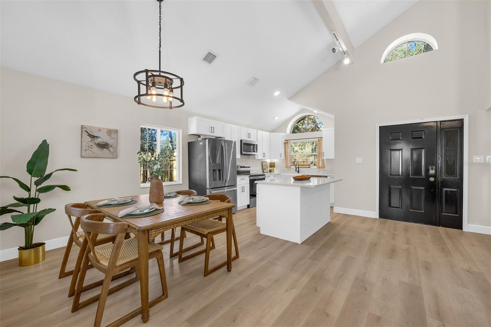 LINDA GLEN ESTATES - Residential