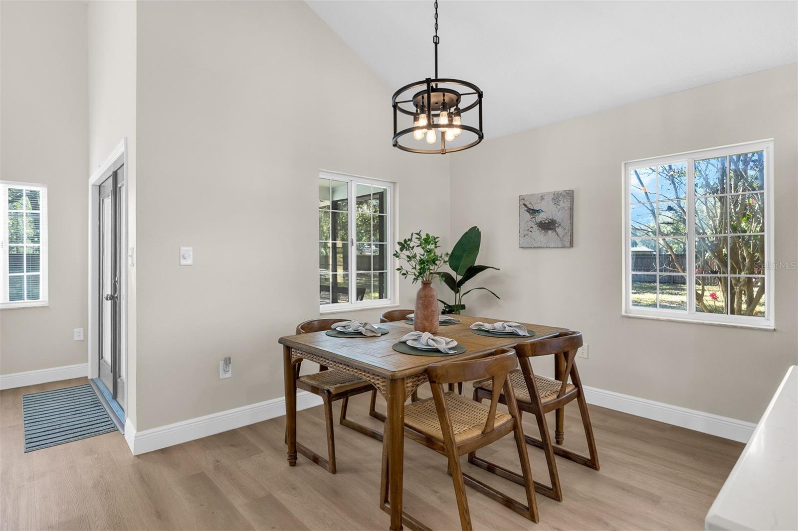 LINDA GLEN ESTATES - Residential