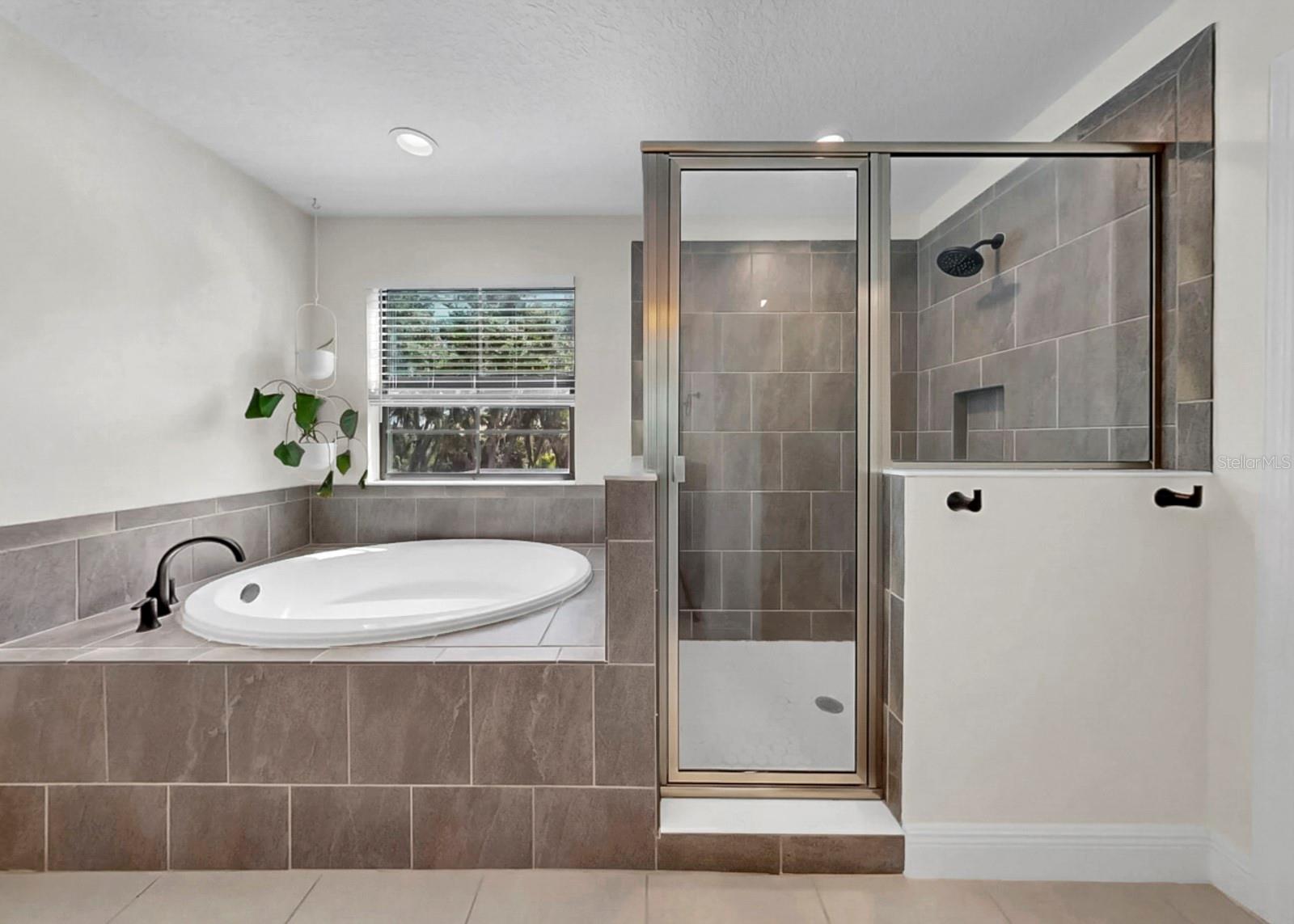 TRIPLE CRK PH 4 VILLAGE I - Residential