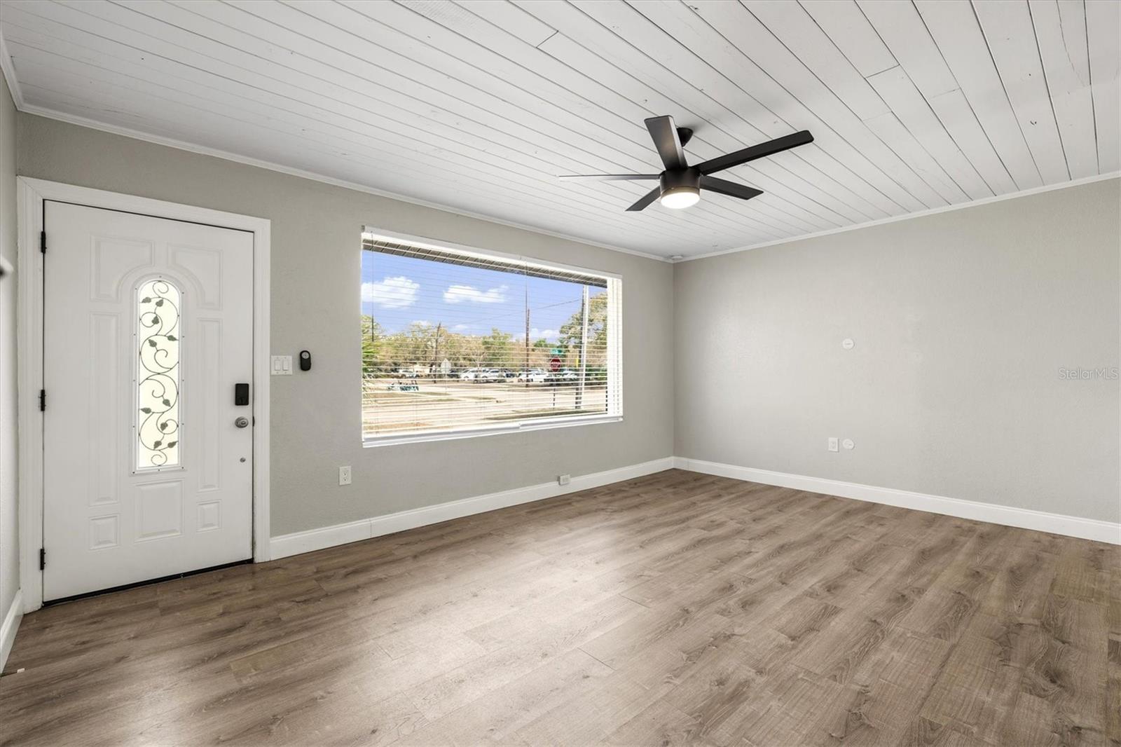 2586 TAMI SOLA STREET