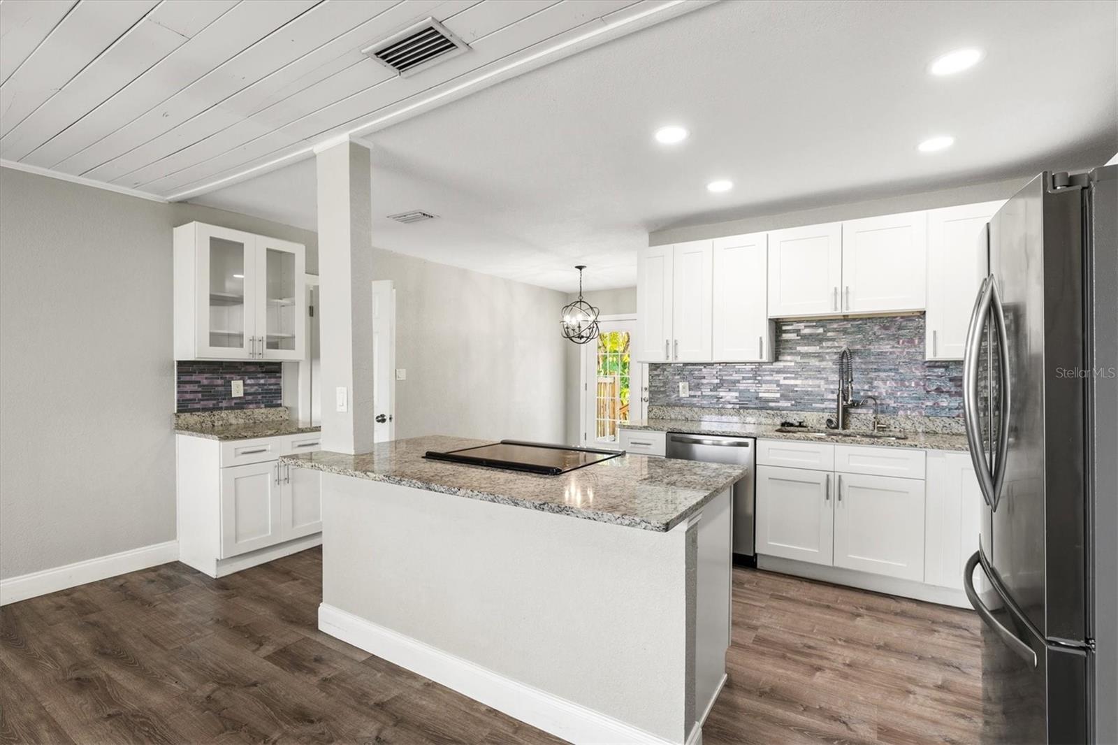 AVON HEIGHTS 2 - Residential