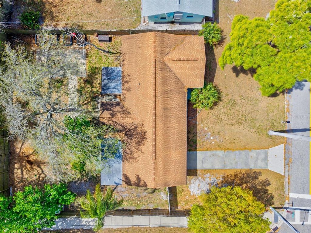 Photo of 2586 Tami Sola Street, Sarasota, FL 34237 (MLS # A4679191)