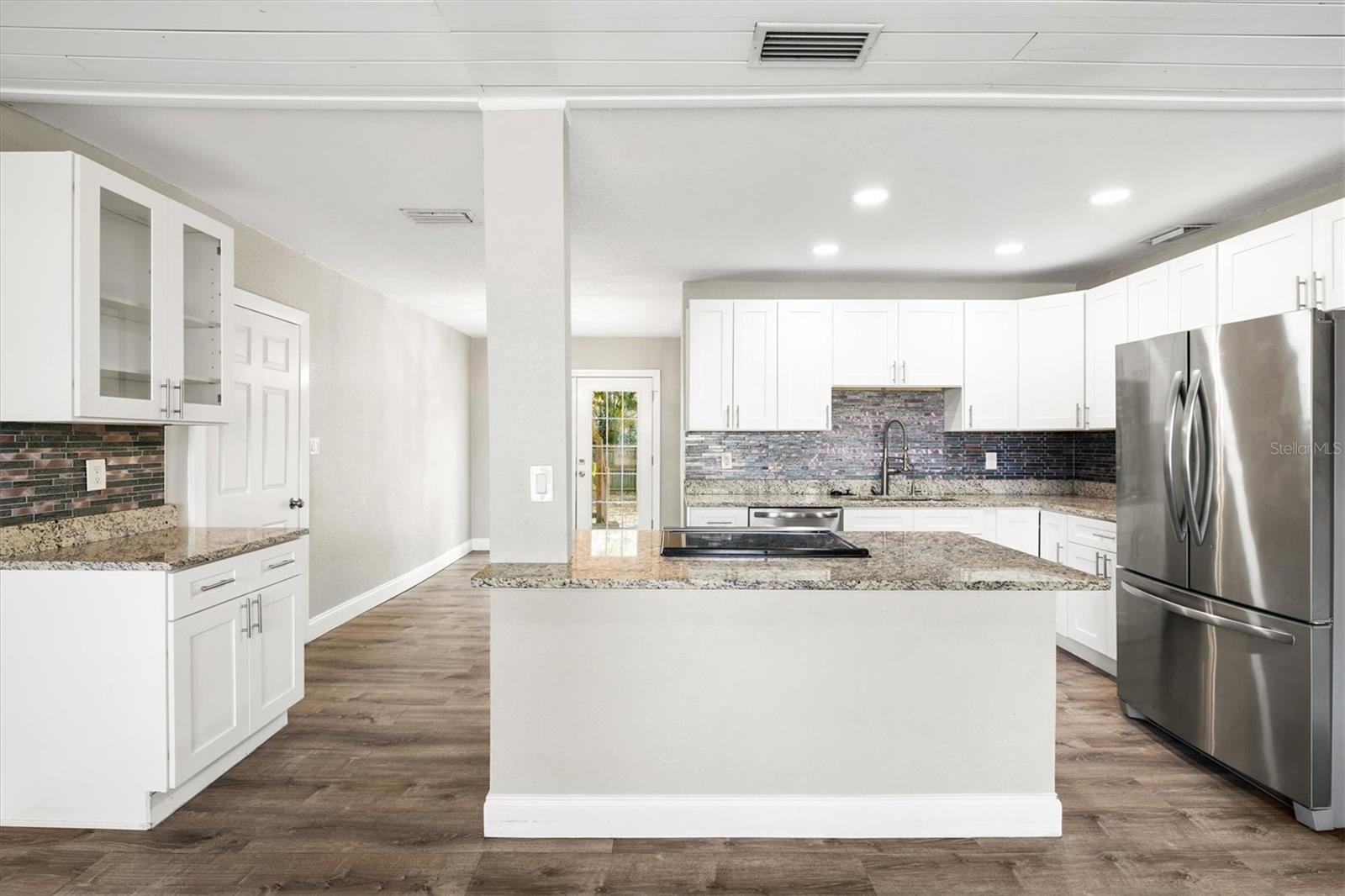 AVON HEIGHTS 2 - Residential