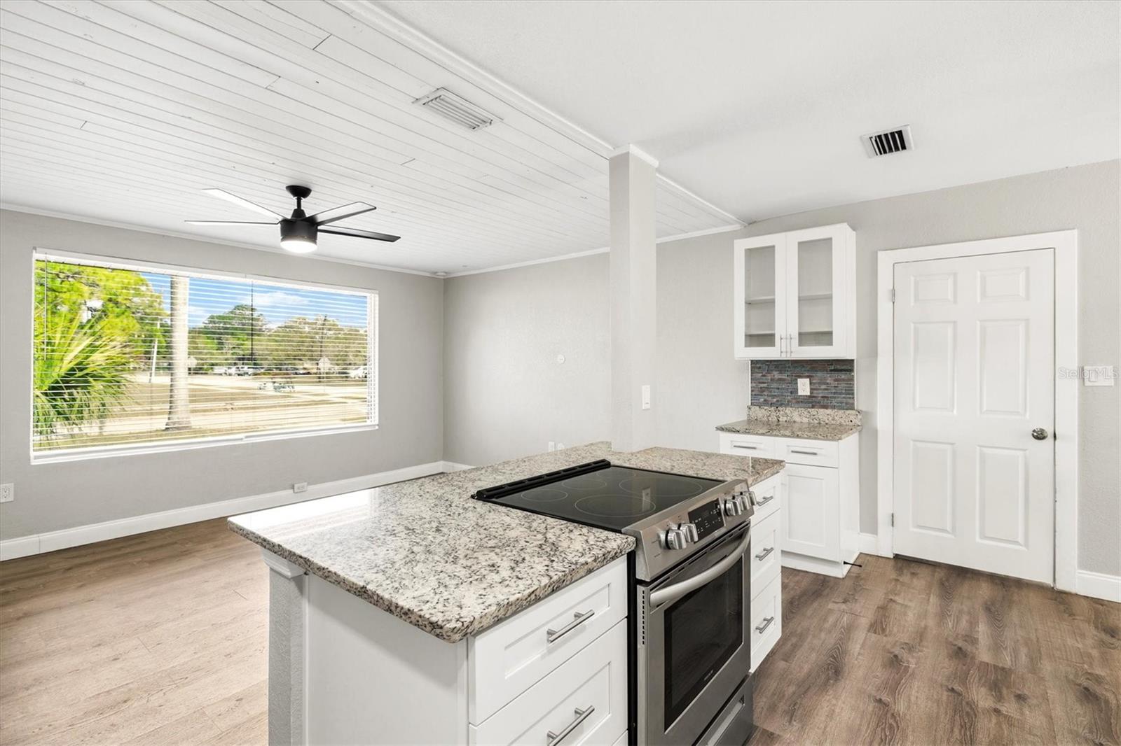 AVON HEIGHTS 2 - Residential