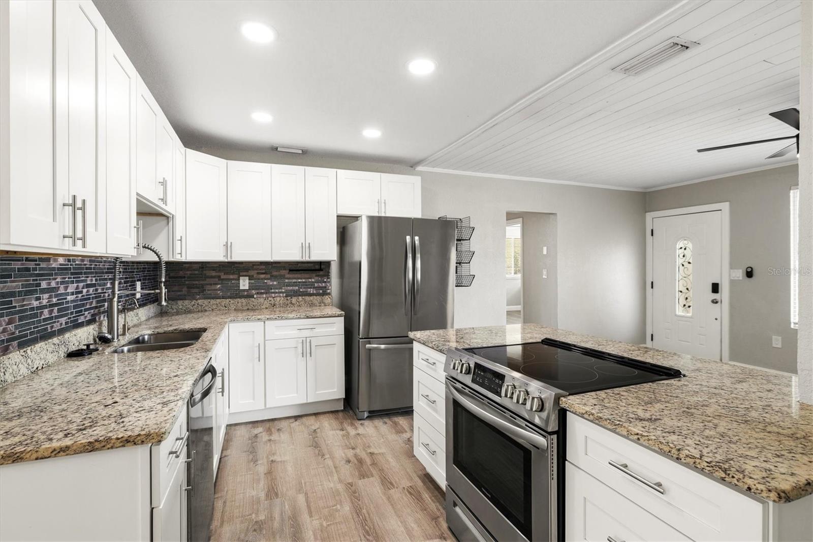 AVON HEIGHTS 2 - Residential