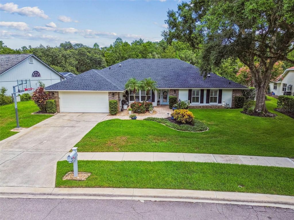 Photo of 15810 Dawson Ridge Drive, Tampa, FL 33647 (MLS # TB8416333)