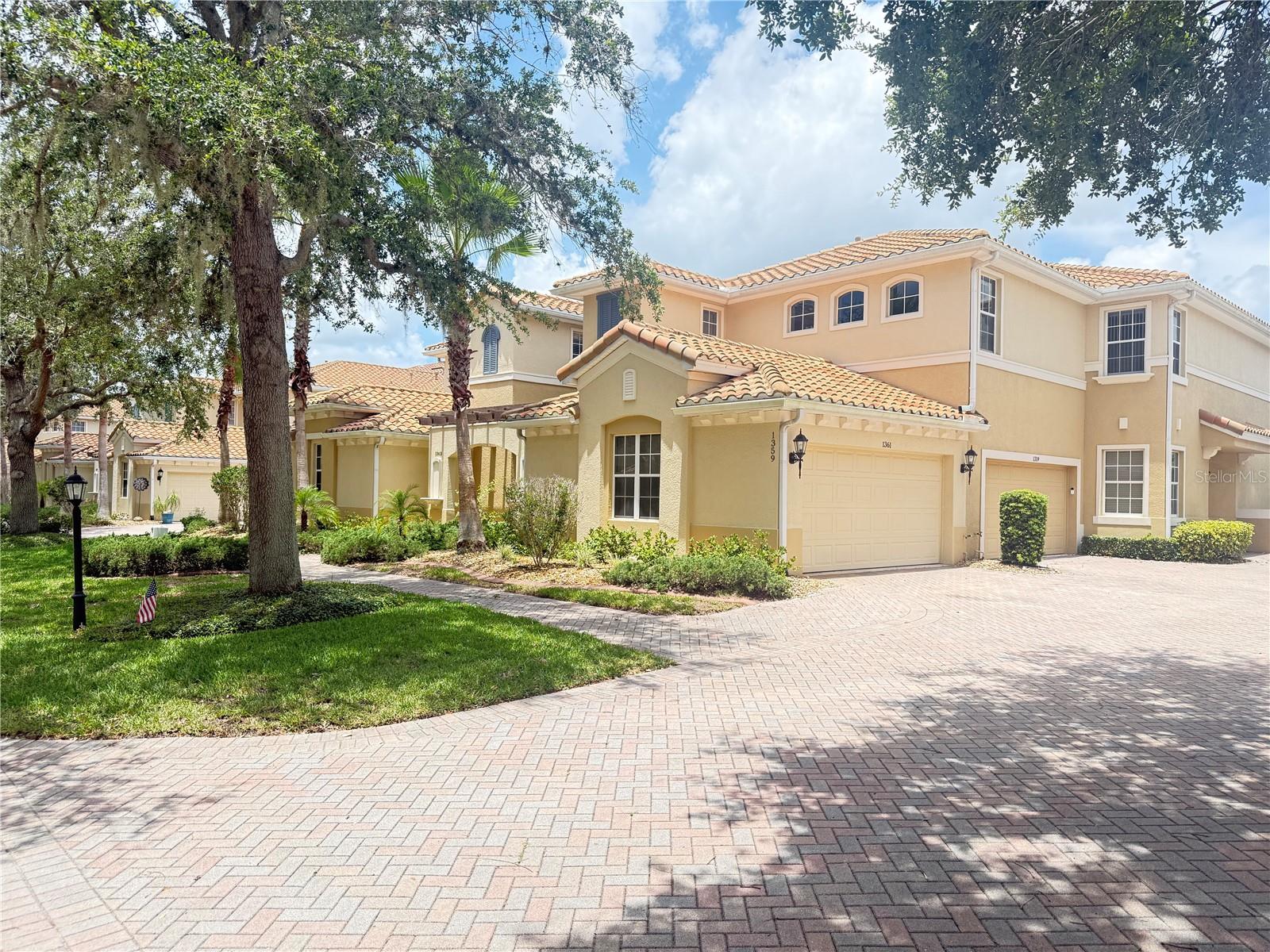ANNUAL RENTAL. WATERFRONT/GOLF COURSE/CLUBHOUSE VIEW CONDO nestled in highly desirable Toscana community of Renaissance. OPEN FLOOR PLAN has almost 2500 sq.ft. of living space and is accessed via a wide all wood staircase or YOUR OWN PRIVATE ELEVATOR that is maintained by the association. STAINLESS STEEL APPLIANCES, GAS RANGE, WALK-IN shower, OFFICE/DEN has NEW flooring, laundry room offers shelving and cabinetry. The Renaissance Country Club has an expansive golf shop, restaurant, pool, fitness centre including an indoor walk/jogging track & a full-service day spa/wellness center. You have access to Sun City Center amenities that has over 100 clubs & organizations to choose from. There are activities to suit virtually every interest!