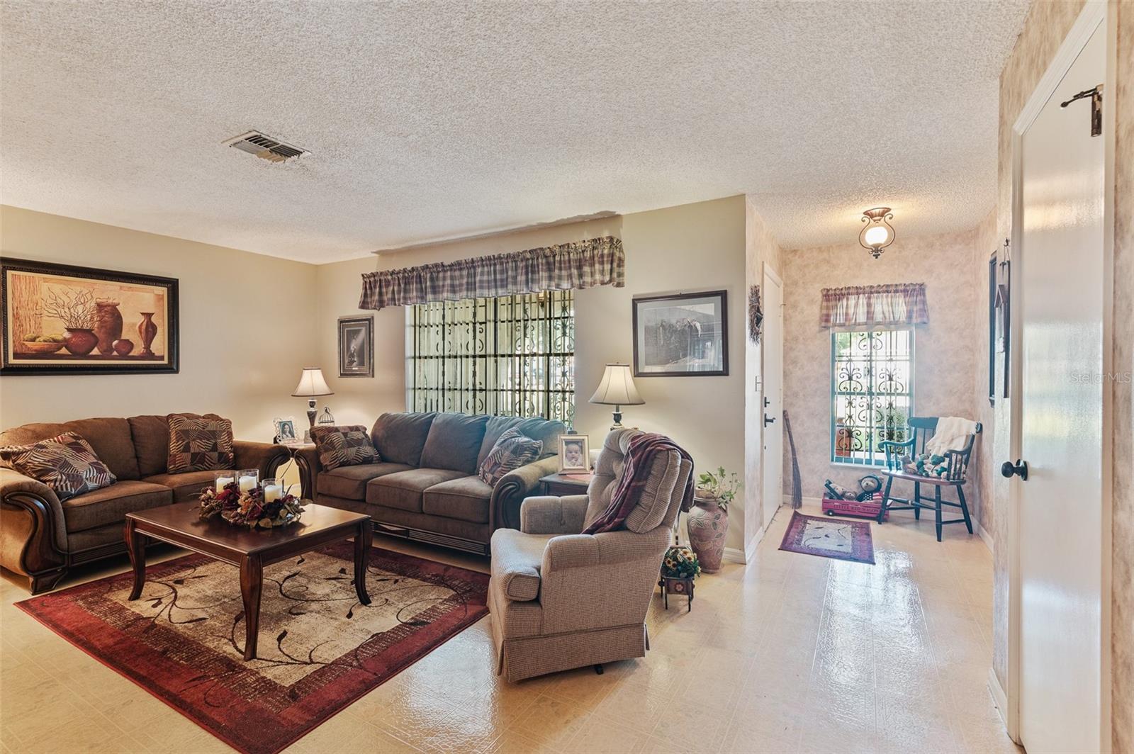 1230 VAN DALE AVENUE