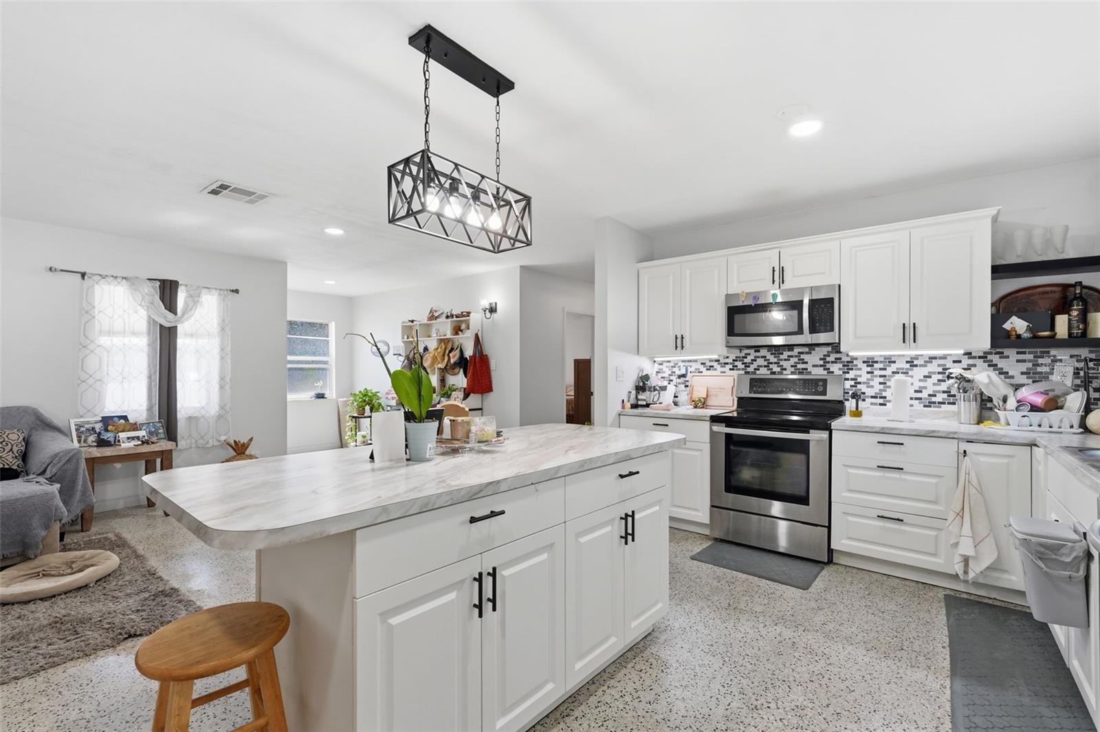 CASTLE HEIGHTS 1ST ADD - Residential