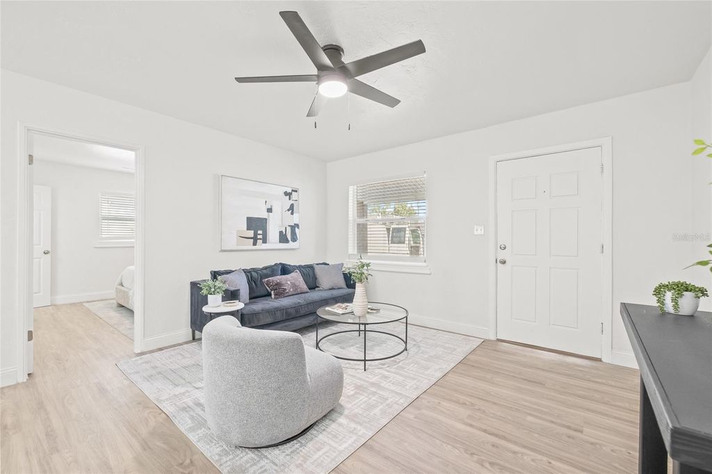 Photo of 4228 W Bay Vista Avenue, Tampa, FL 33611 (MLS # TB8441877)