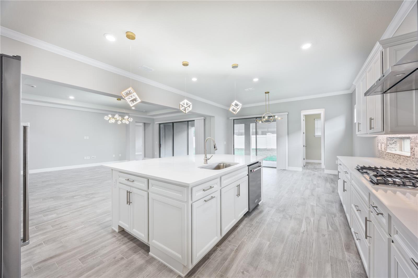 PHILLIPS GROVE TR J - Residential