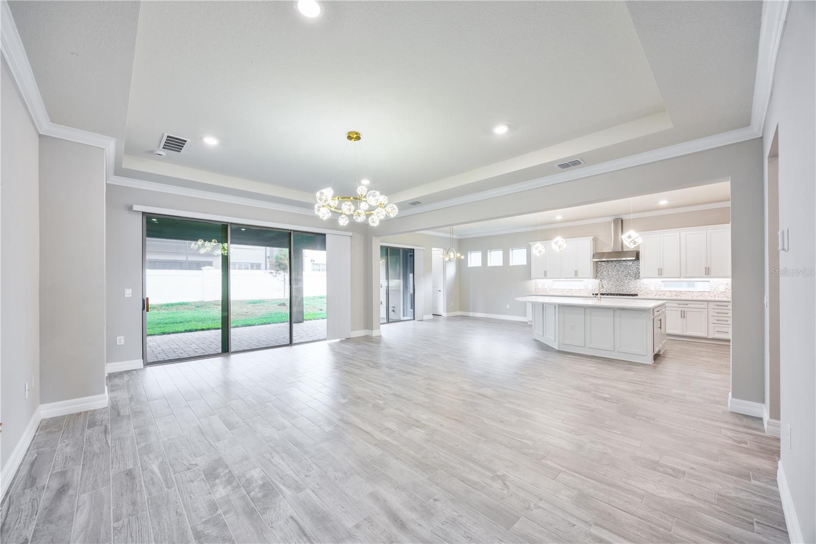 PHILLIPS GROVE TR J - Residential