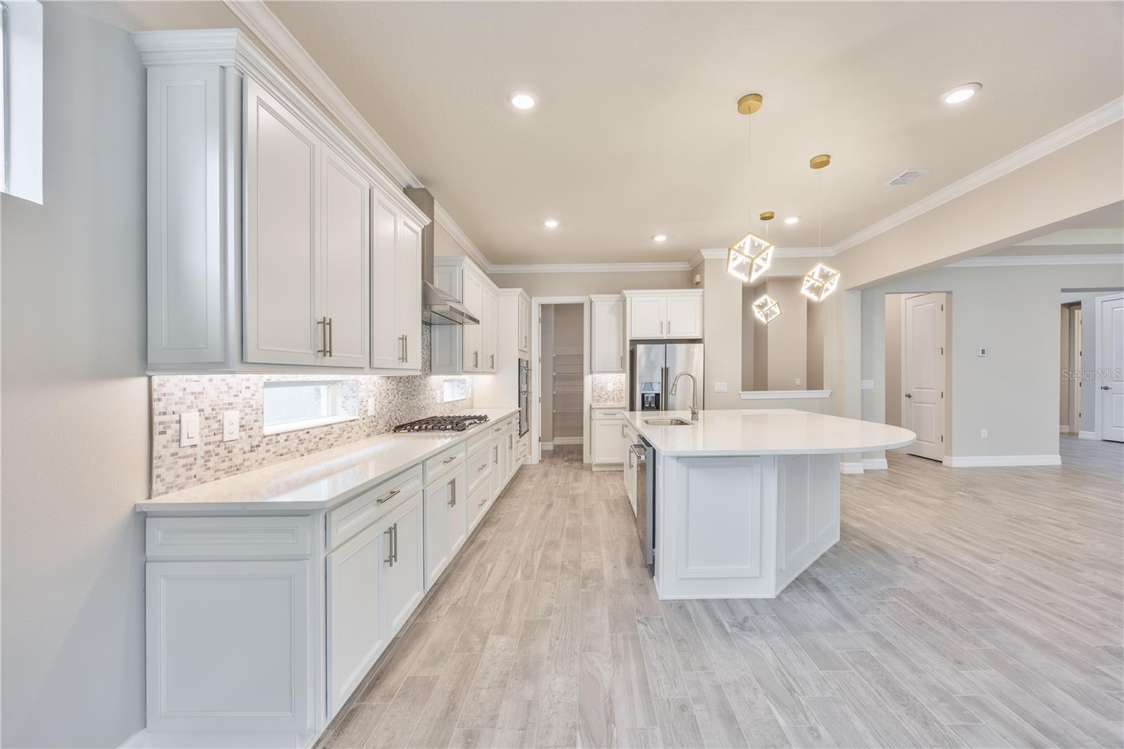 PHILLIPS GROVE TR J - Residential