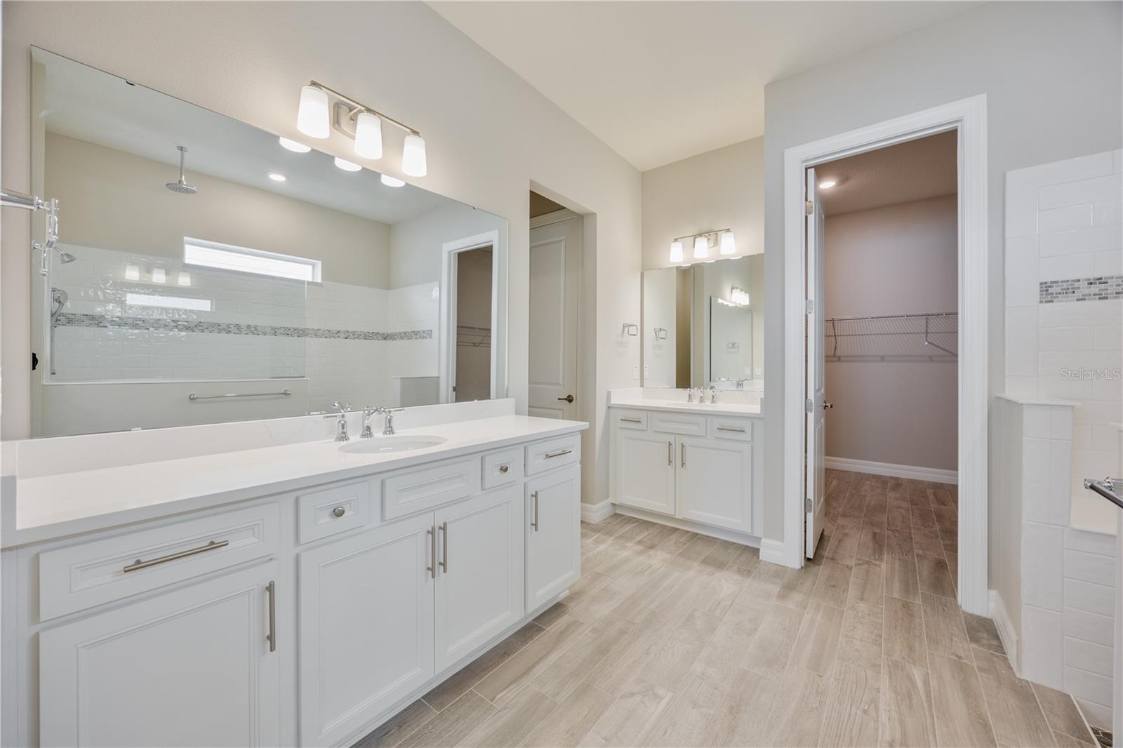 PHILLIPS GROVE TR J - Residential
