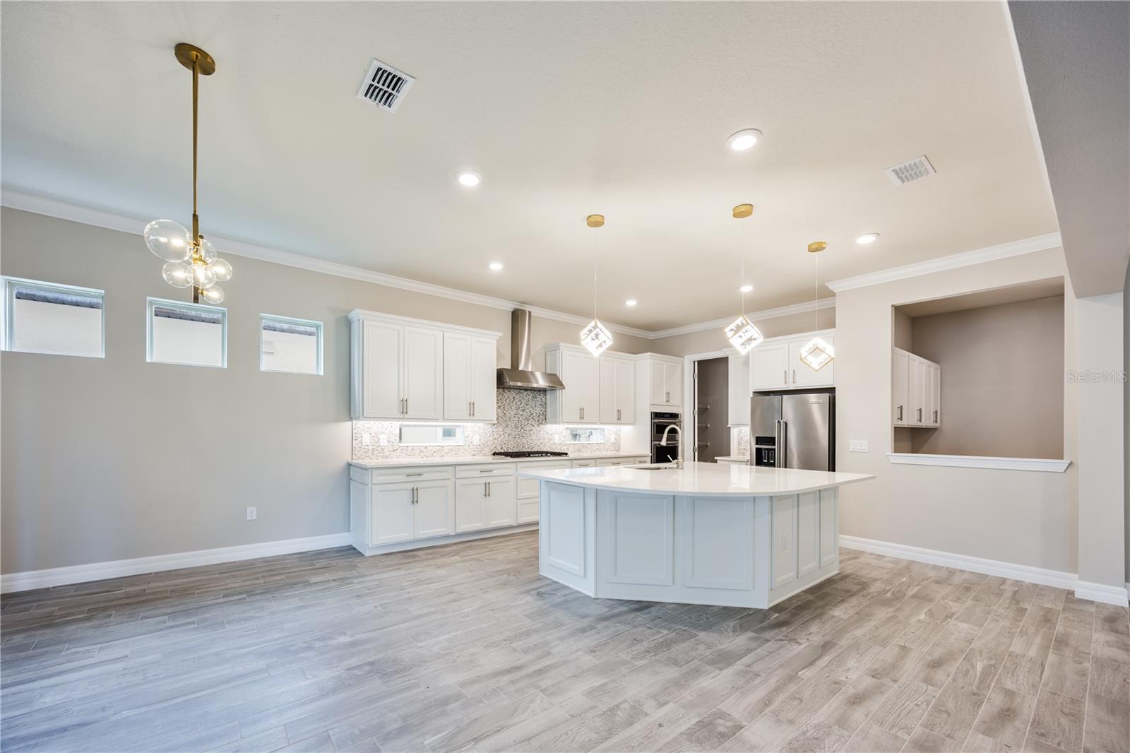 PHILLIPS GROVE TR J - Residential