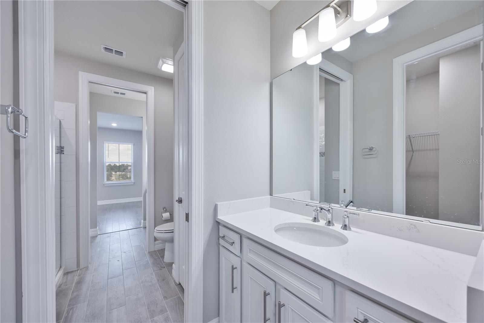 PHILLIPS GROVE TR J - Residential